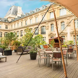 Crowne Plaza Republique By Ihg Отель