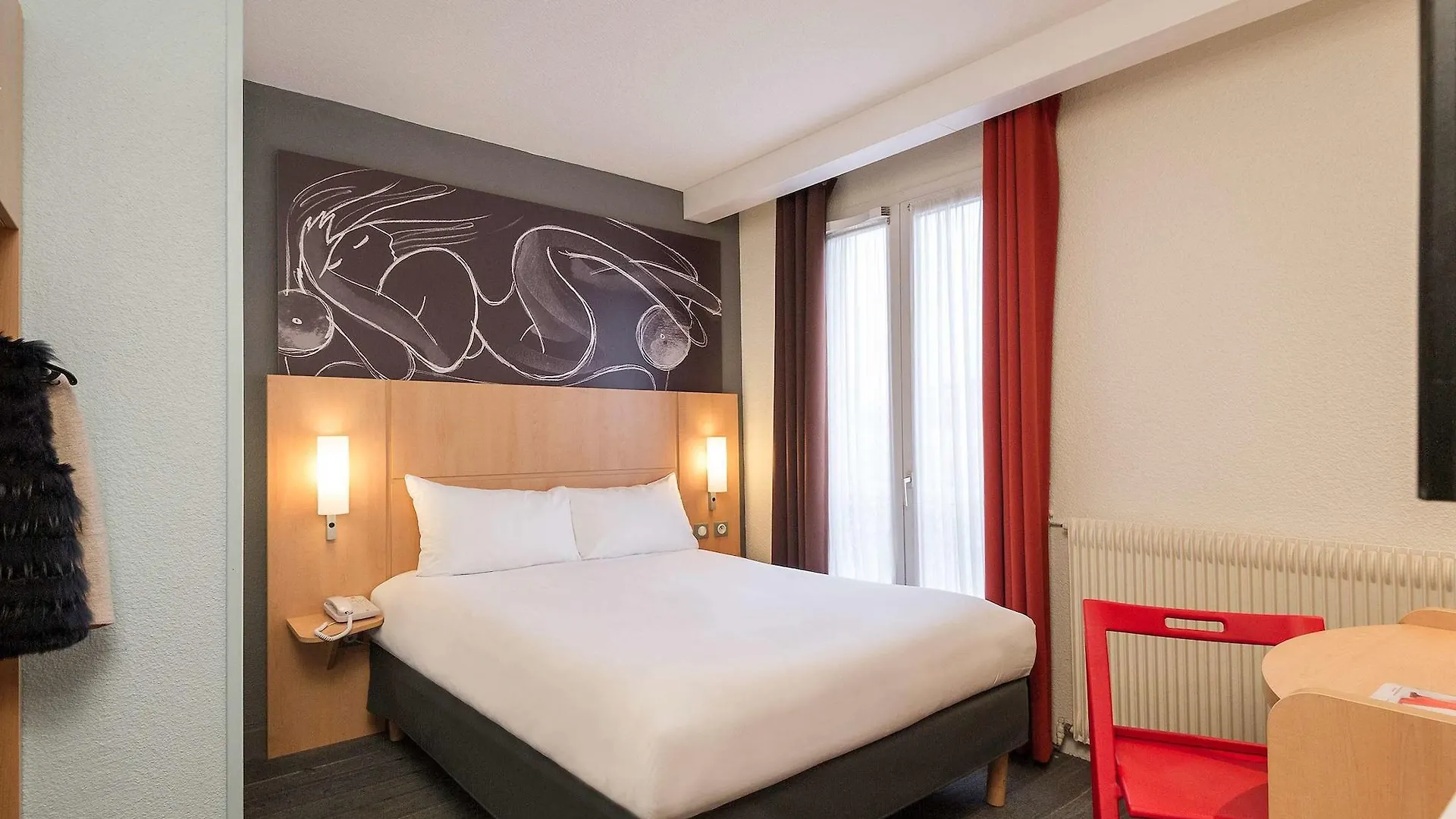 Ibis Paris Vaugirard Porte De Versailles France