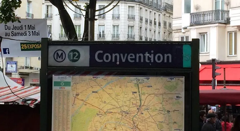 Ibis Paris Vaugirard Porte De Versailles 3*,
