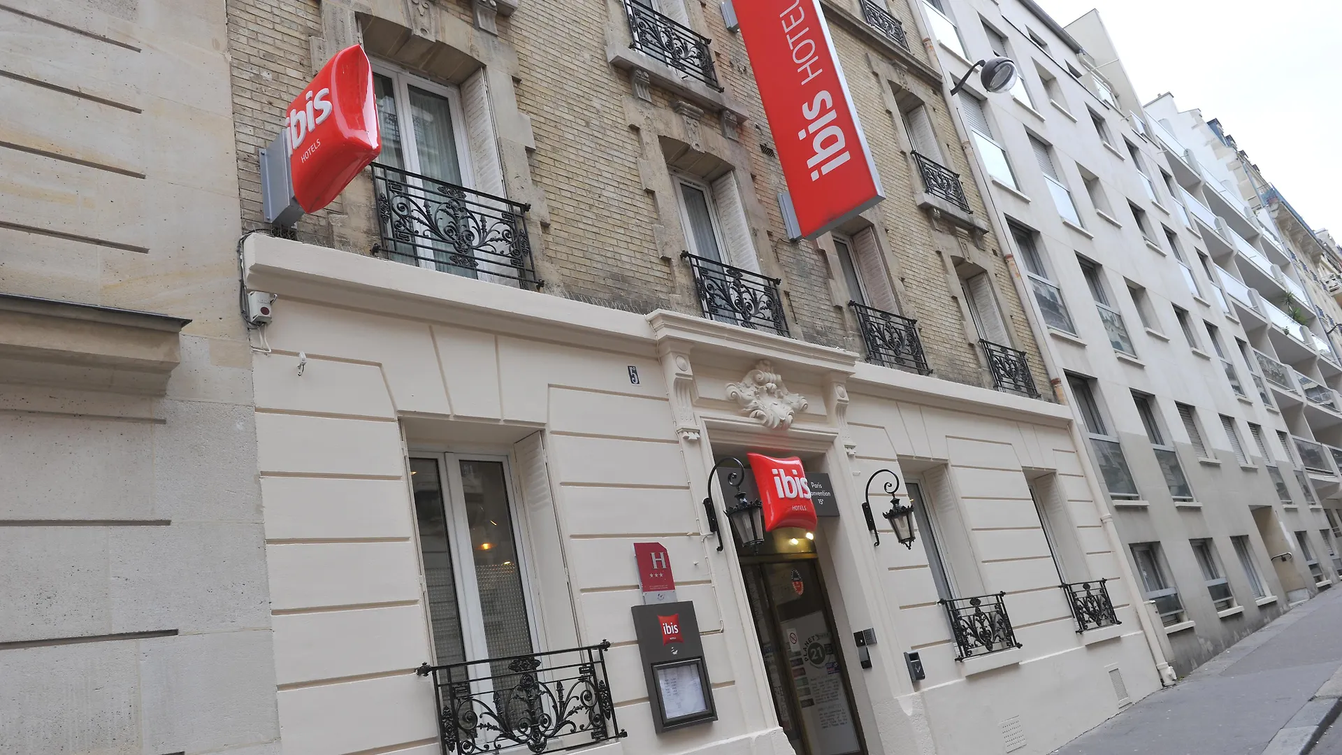 Hotel Ibis Paris Vaugirard Porte De Versailles