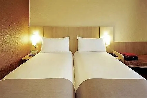 Ibis Paris Vaugirard Porte De Versailles Hotel